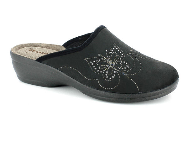 BLACK [014] [+€20.90]