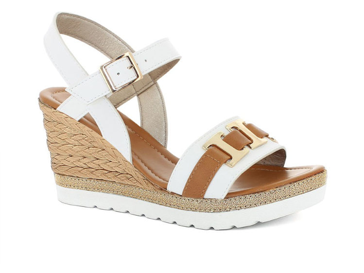 Picture of High wedge sandals with golden accessories - fg35