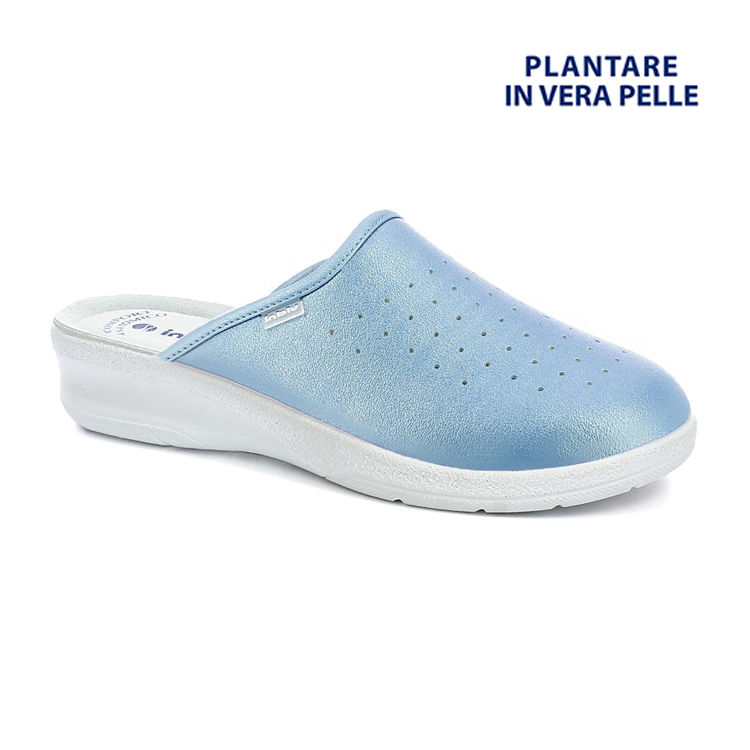 LIGHT BLUE [008] [+€19.90]